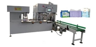 Polsamodejni stroj za pakiranje podlage